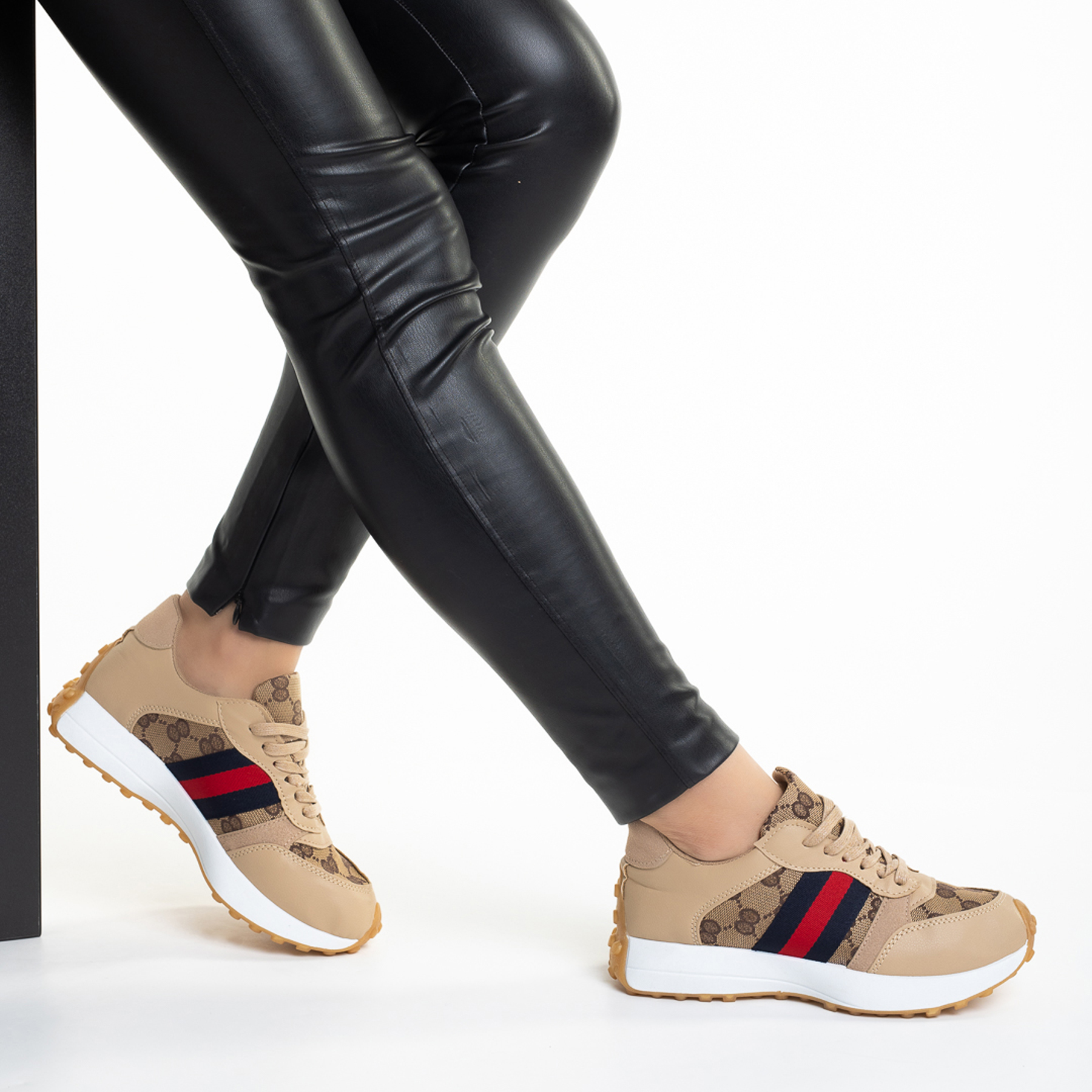 Pantofi sport dama bej inchis din piele ecologica si material textil Palmira - Kalapod.net