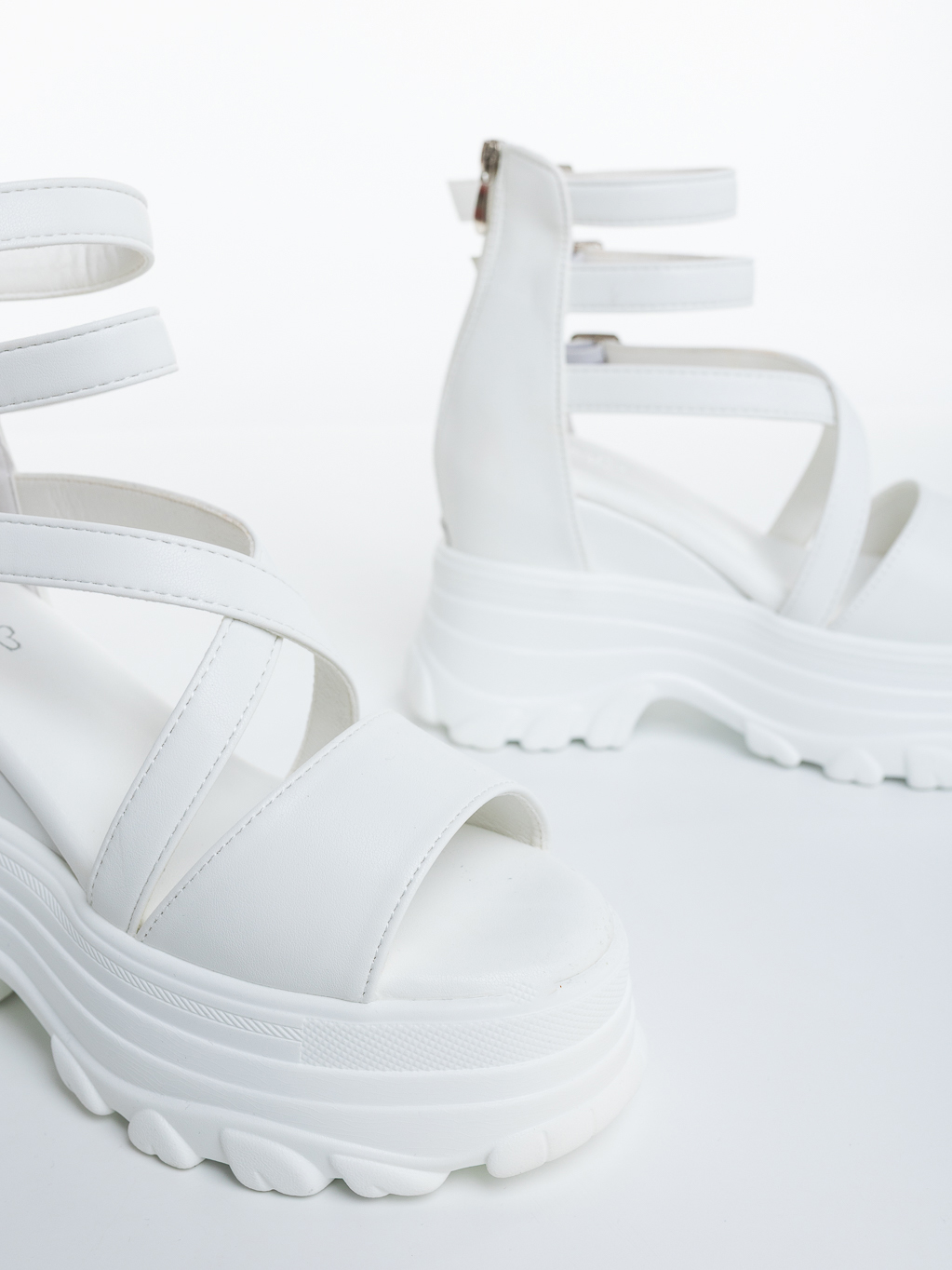 Sandale dama cu platforma albe din piele ecologica Nalaha, 6 - Kalapod.net Sandale dama cu platforma albe din piele ecologica Nalaha, 6 - Kalapod.net