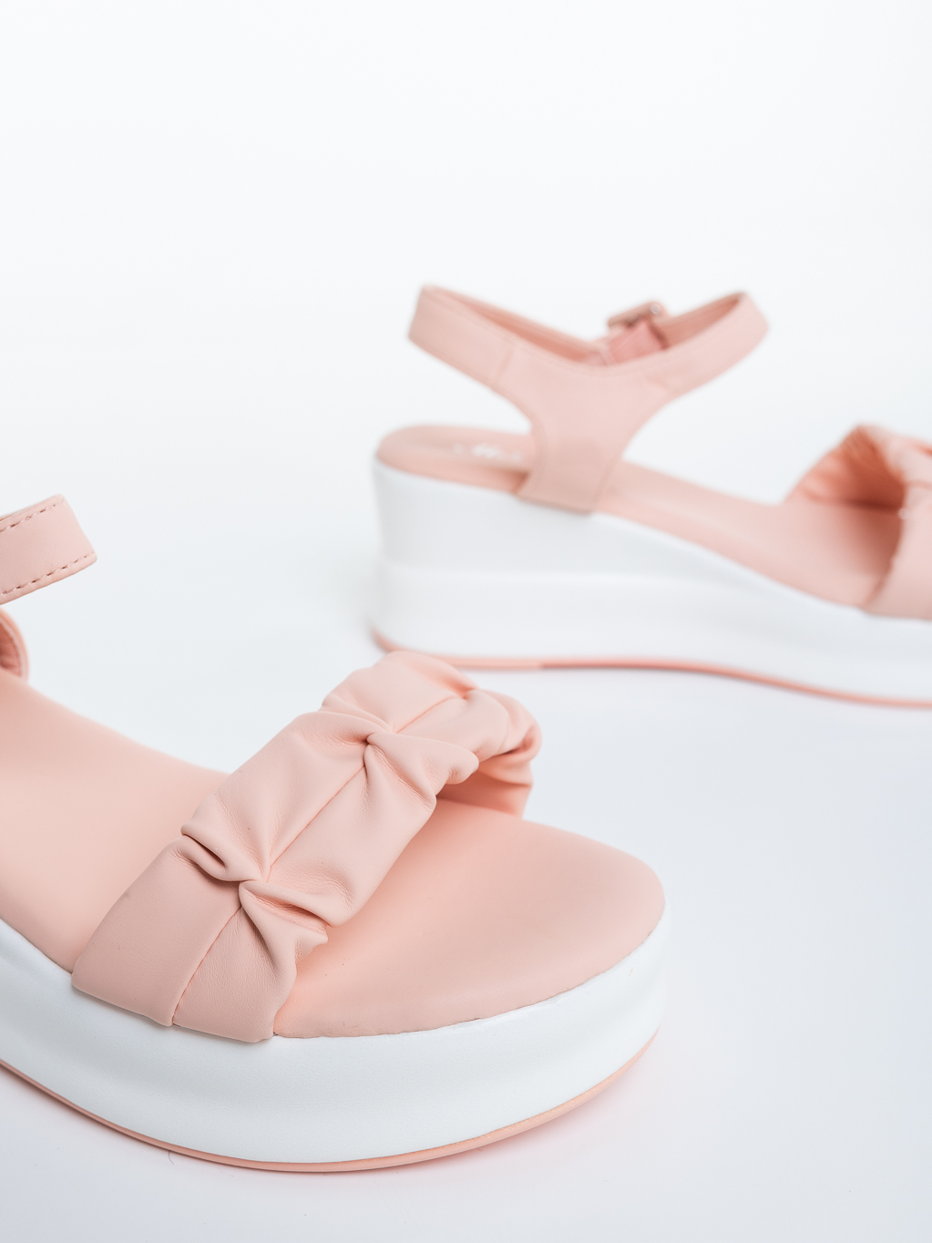 Sandale dama cu platforma roz din piele ecologica Ourana, 6 - Kalapod.net Sandale dama cu platforma roz din piele ecologica Ourana, 6 - Kalapod.net