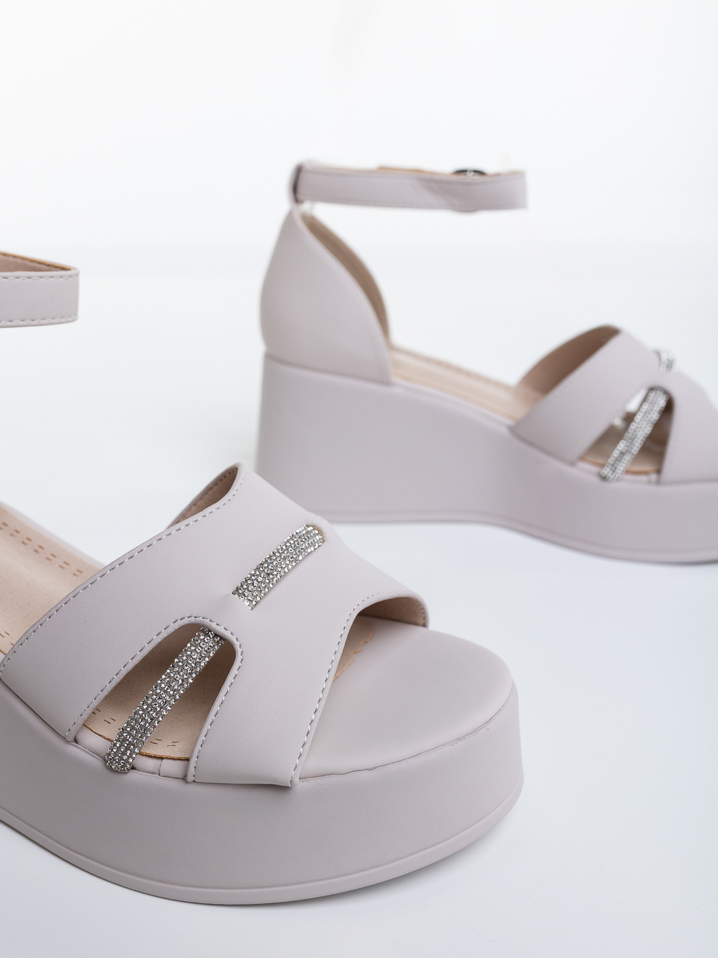 Sandale dama cu platforma bej din piele ecologica Helara, 6 - Kalapod.net Sandale dama cu platforma bej din piele ecologica Helara, 6 - Kalapod.net