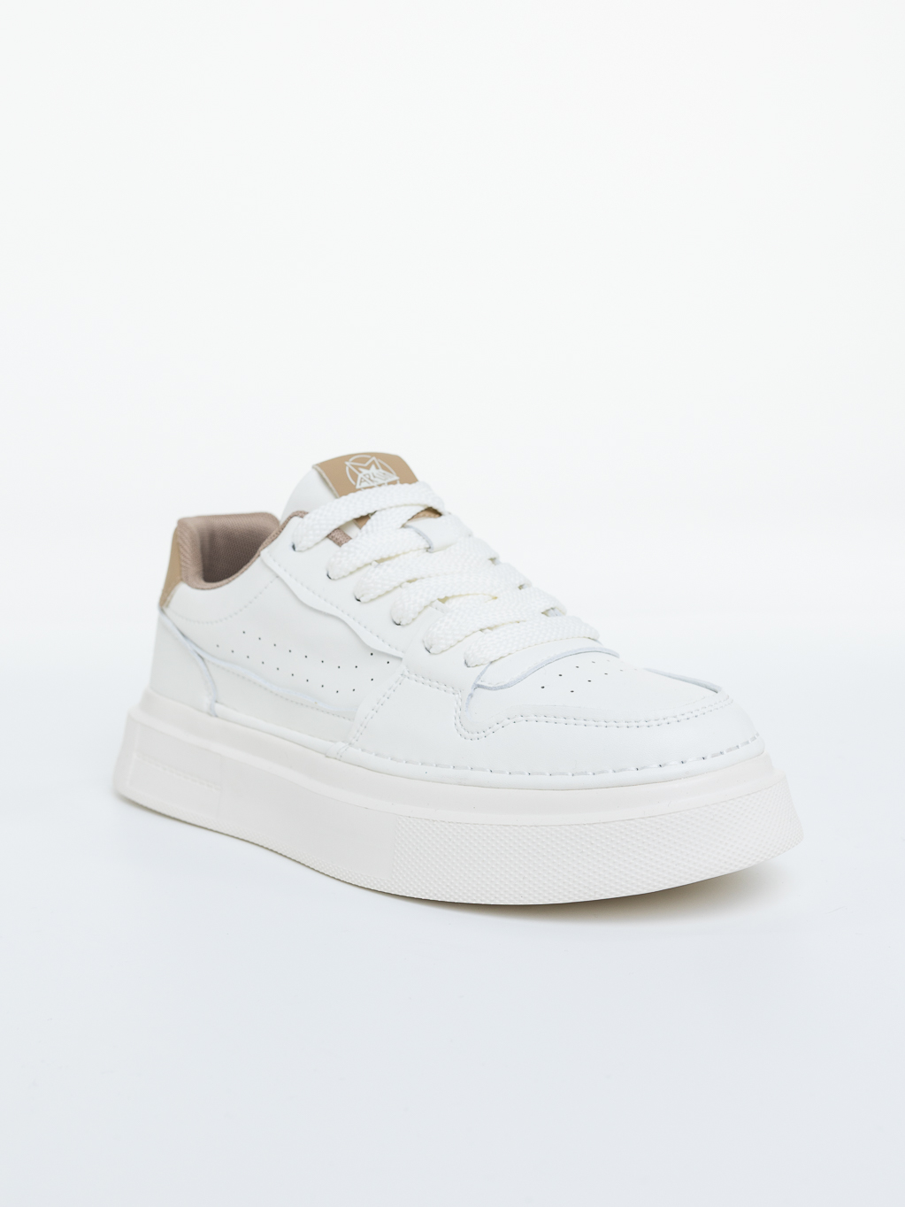 Pantofi sport barbati albi cu bej din piele ecologica Zeke, 2 - Kalapod.net Pantofi sport barbati albi cu bej din piele ecologica Zeke, 2 - Kalapod.net