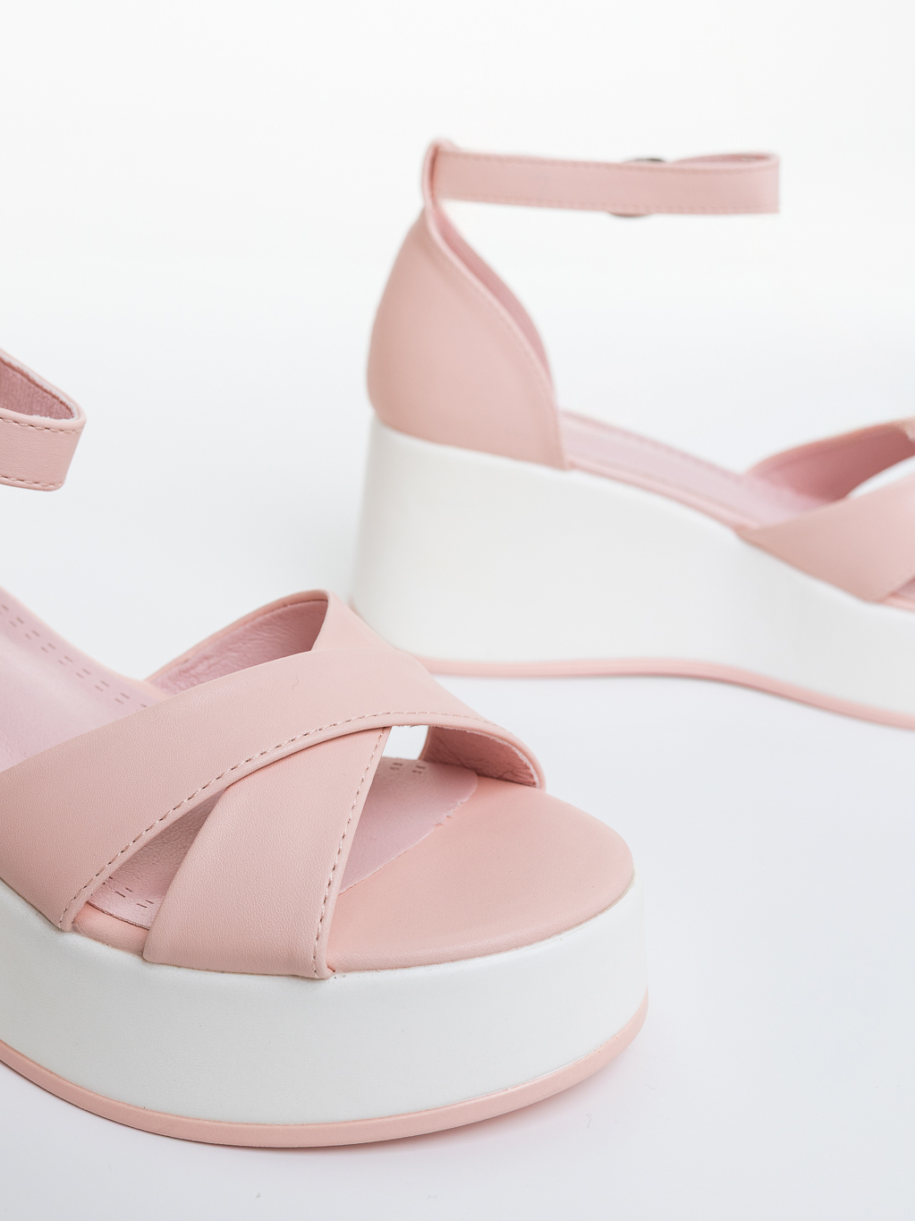 Sandale dama cu platforma roz din piele ecologica Pandara, 6 - Kalapod.net Sandale dama cu platforma roz din piele ecologica Pandara, 6 - Kalapod.net
