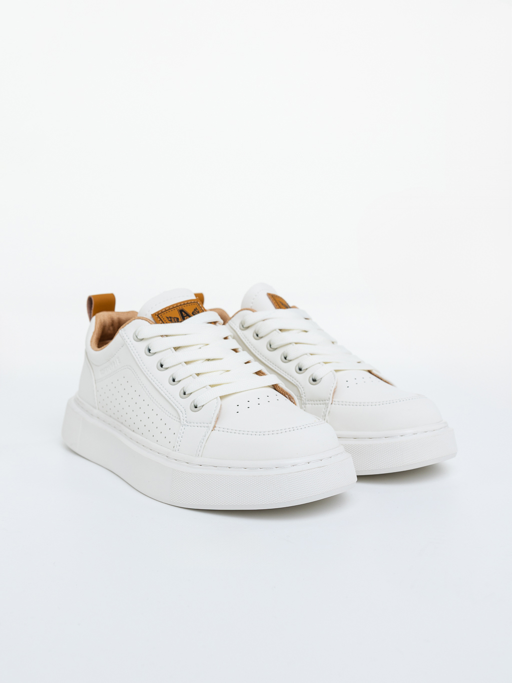 Pantofi sport barbati bej din piele ecologica Marston, 2 - Kalapod.net Pantofi sport barbati bej din piele ecologica Marston, 2 - Kalapod.net