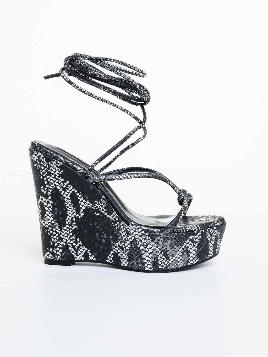 Sandale dama cu platforma negre din piele ecologica Ensley, 5 - Kalapod.net Sandale dama cu platforma negre din piele ecologica Ensley, 5 - Kalapod.net