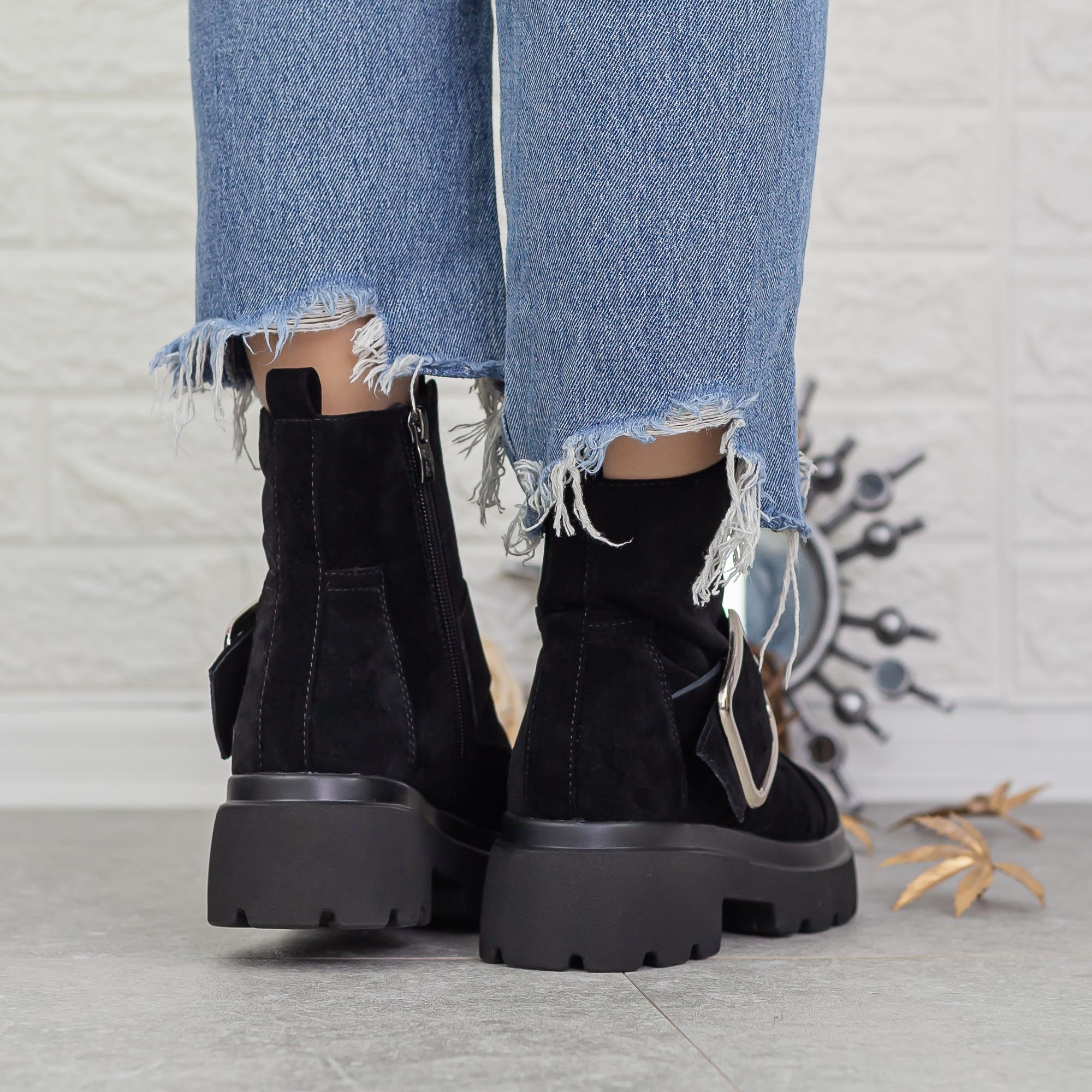 Ghete dama cu platforma negre din material textil Rudie, 5 - Kalapod.net Ghete dama cu platforma negre din material textil Rudie, 5 - Kalapod.net