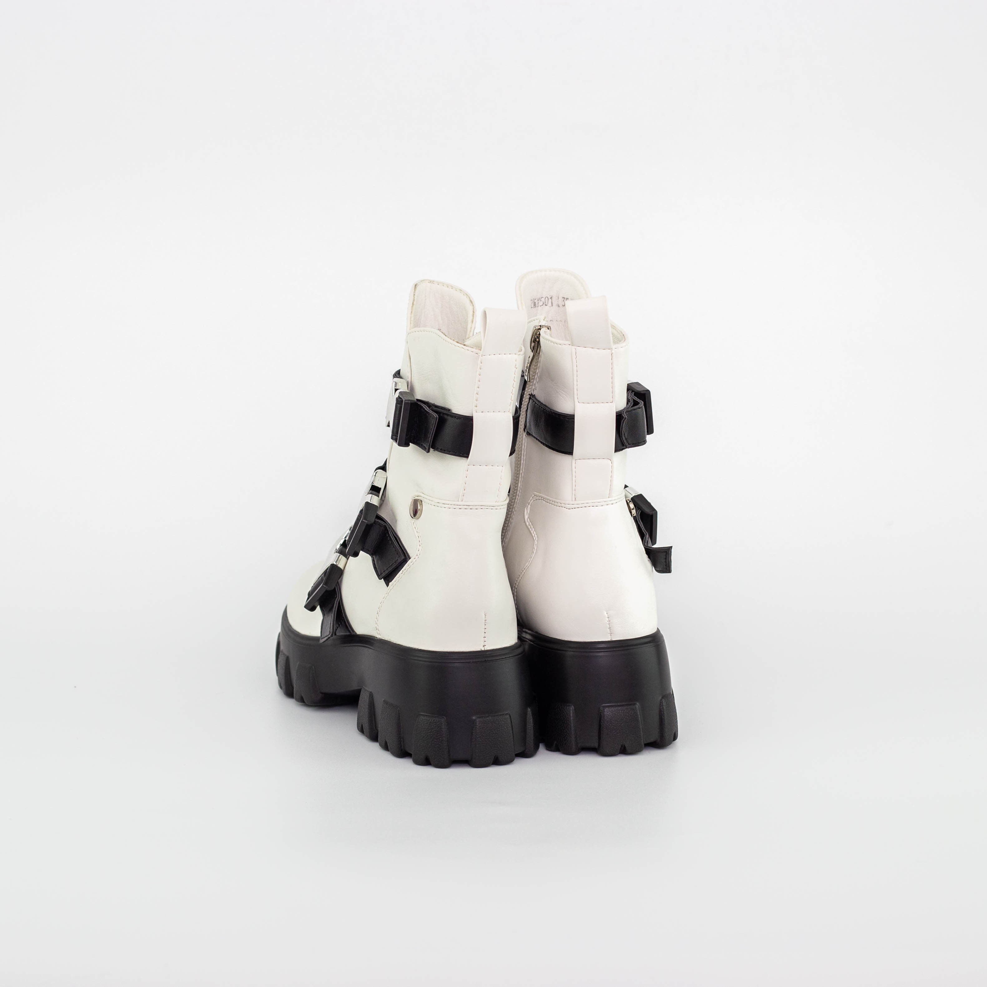 Ghete dama alb cu negru din piele ecologica Tameka, 4 - Kalapod.net Ghete dama alb cu negru din piele ecologica Tameka, 4 - Kalapod.net