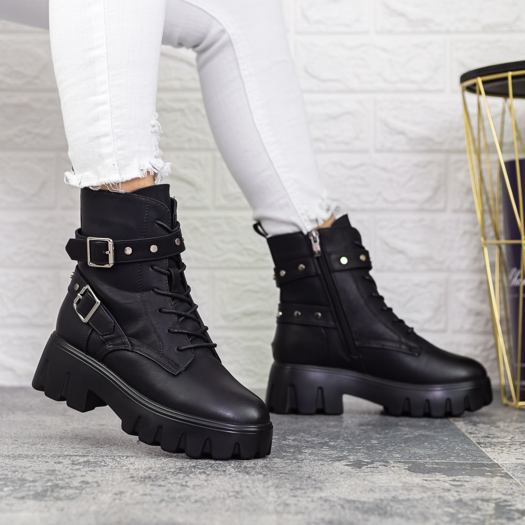 Ghete dama cu platforma negre din piele ecologica Mihera - Kalapod.net Ghete dama cu platforma negre din piele ecologica Mihera - Kalapod.net