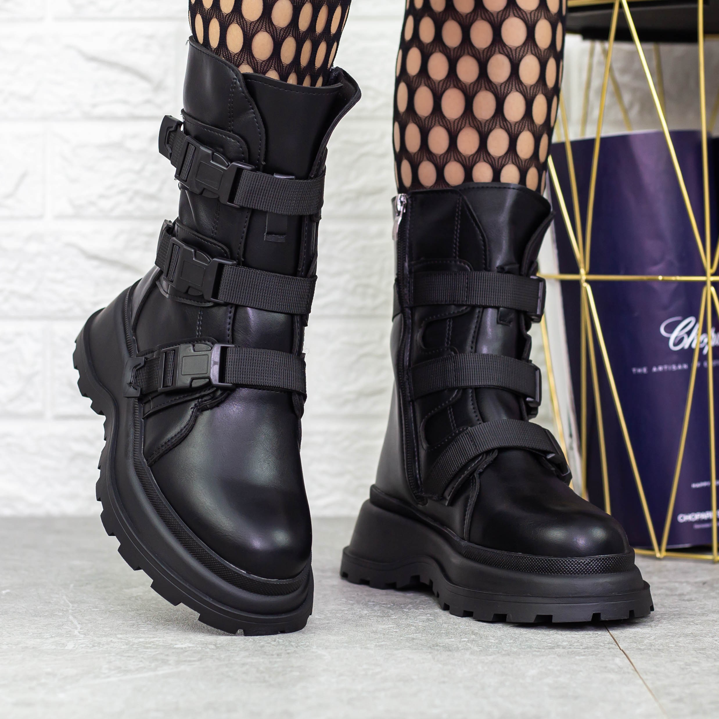 Ghete dama negre din piele ecologica Mihaja, 4 - Kalapod.net Ghete dama negre din piele ecologica Mihaja, 4 - Kalapod.net