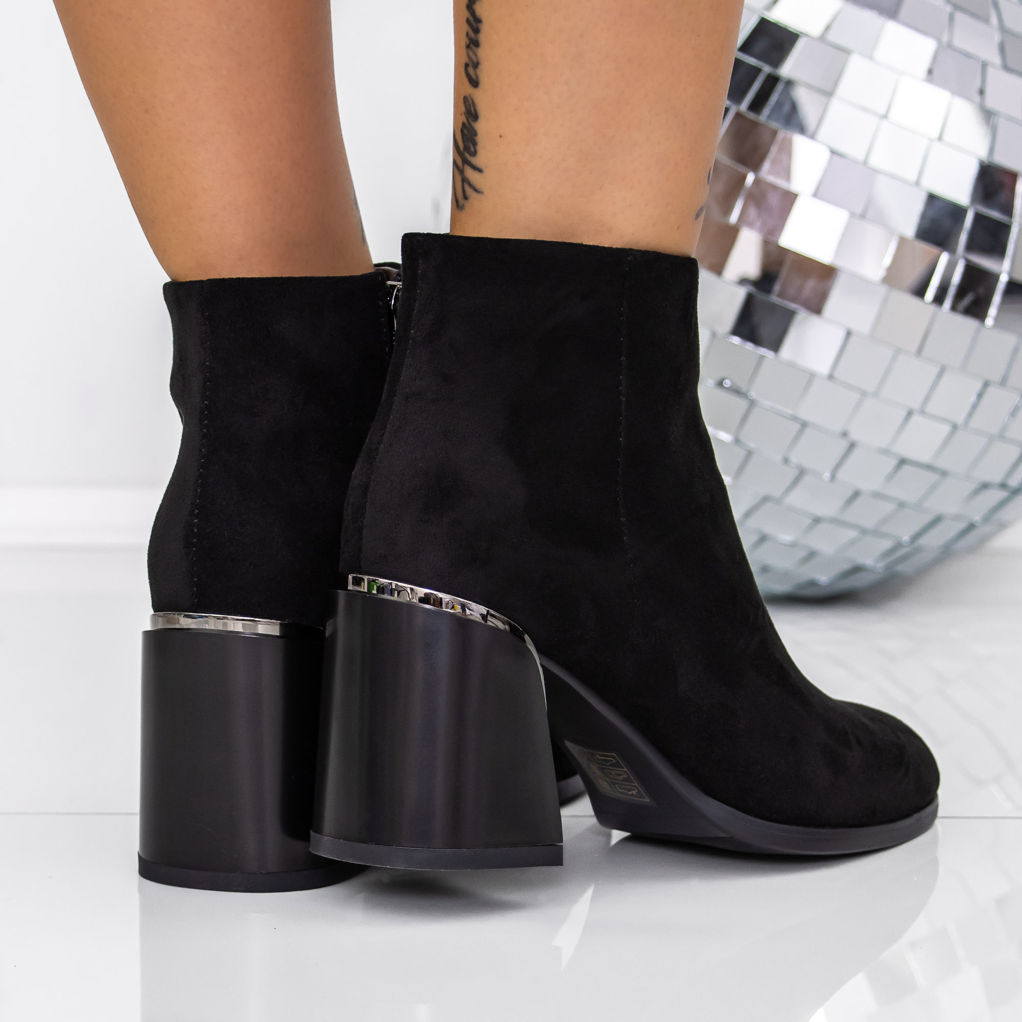 Botine dama negre din material sintetic Miharia, 4 - Kalapod.net Botine dama negre din material sintetic Miharia, 4 - Kalapod.net