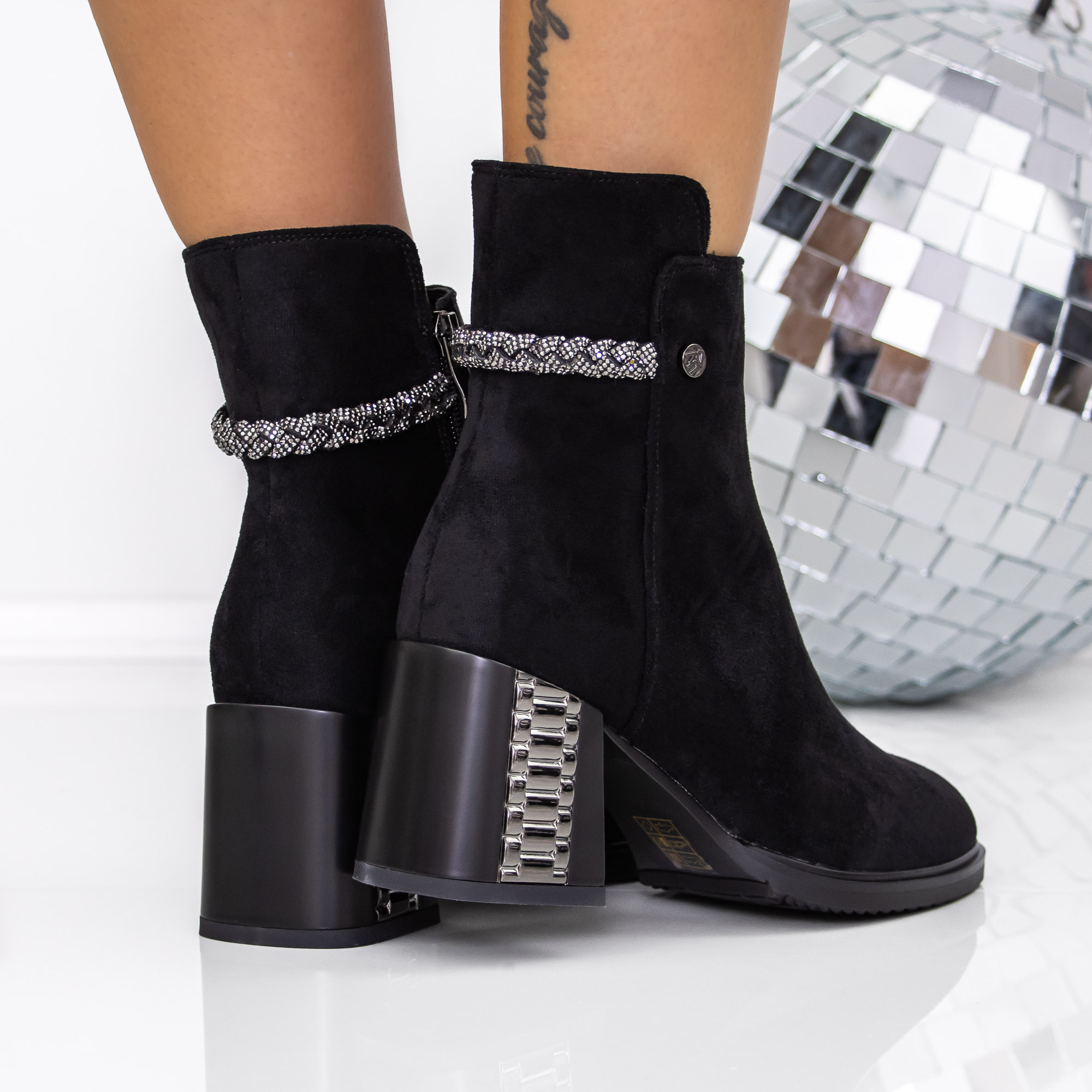 Botine dama negre din material sintetic Livona, 4 - Kalapod.net Botine dama negre din material sintetic Livona, 4 - Kalapod.net