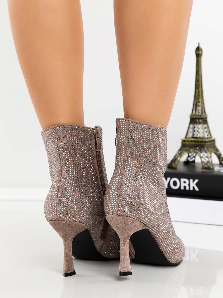 Botine dama cu toc bej inchis din material sintetic Ondora, 5 - Kalapod.net Botine dama cu toc bej inchis din material sintetic Ondora, 5 - Kalapod.net