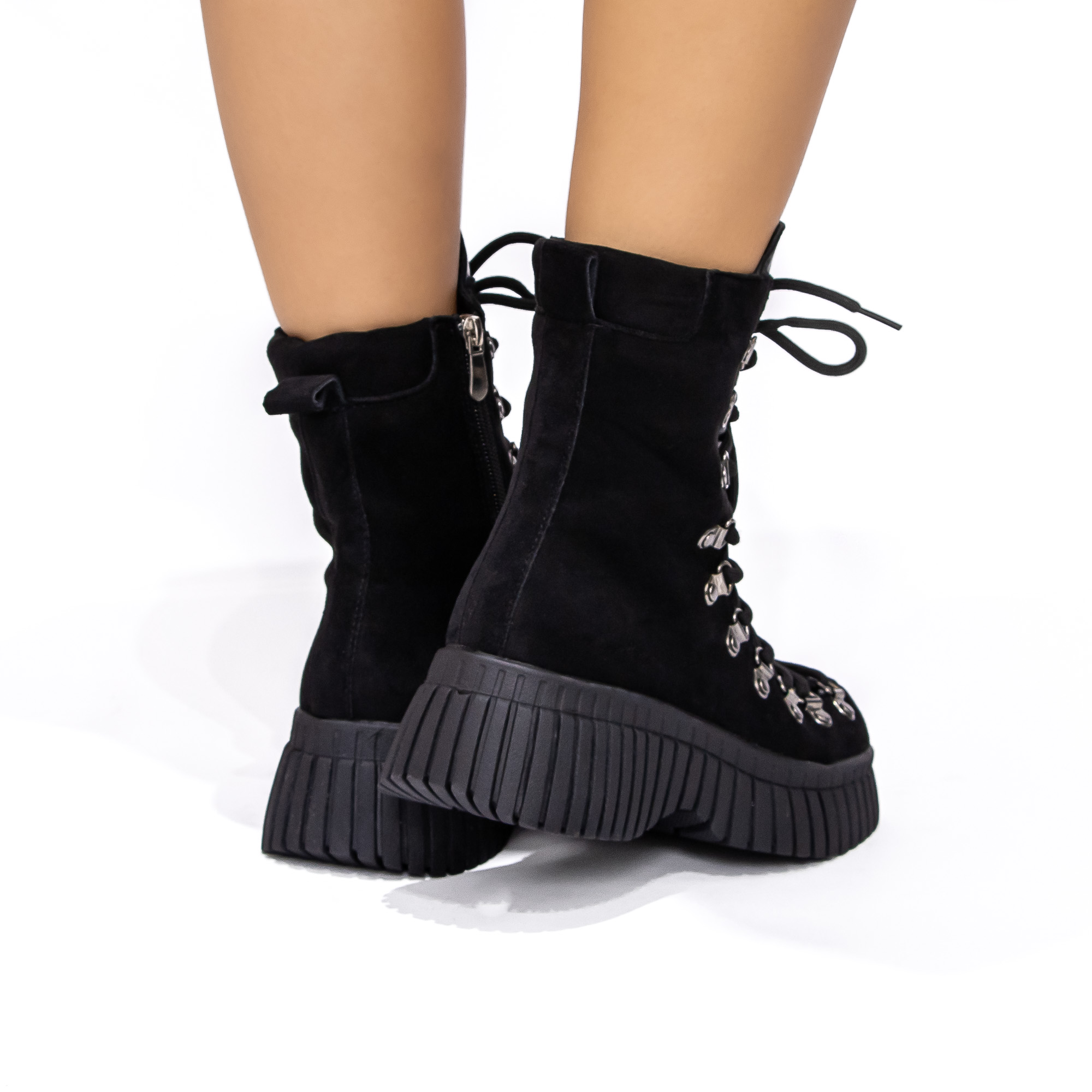 Ghete dama cu platforma negre din material textil Brixley, 4 - Kalapod.net Ghete dama cu platforma negre din material textil Brixley, 4 - Kalapod.net