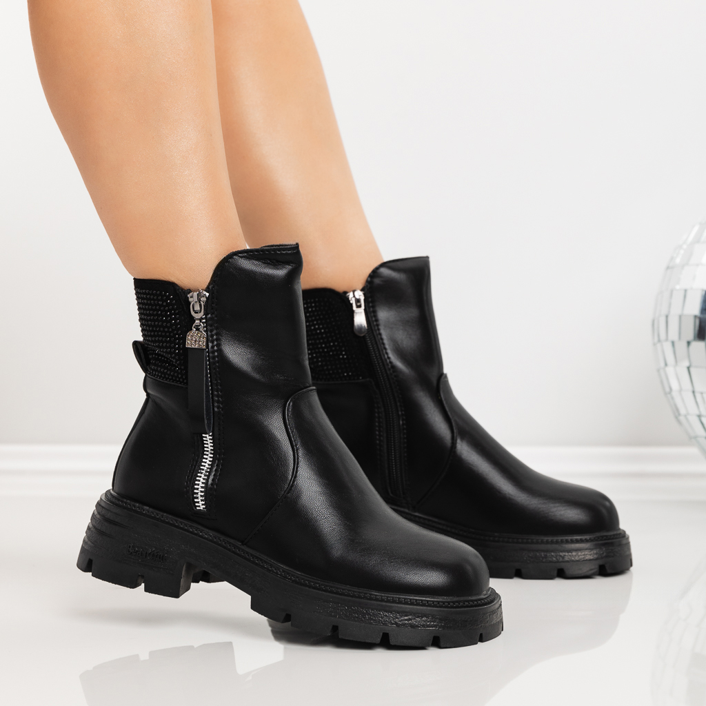 Ghete dama negre din piele ecologica Breanna - Kalapod.net Ghete dama negre din piele ecologica Breanna - Kalapod.net