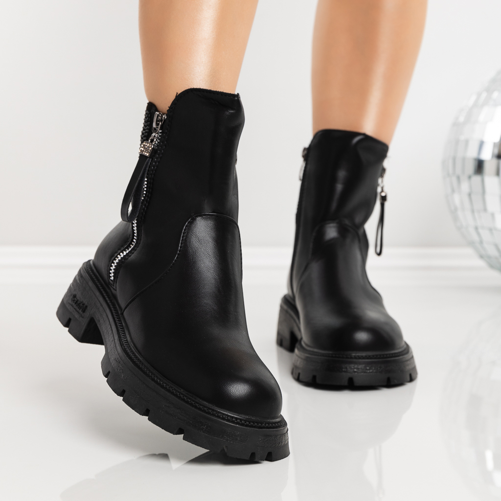 Ghete dama negre din piele ecologica Breanna, 4 - Kalapod.net Ghete dama negre din piele ecologica Breanna, 4 - Kalapod.net