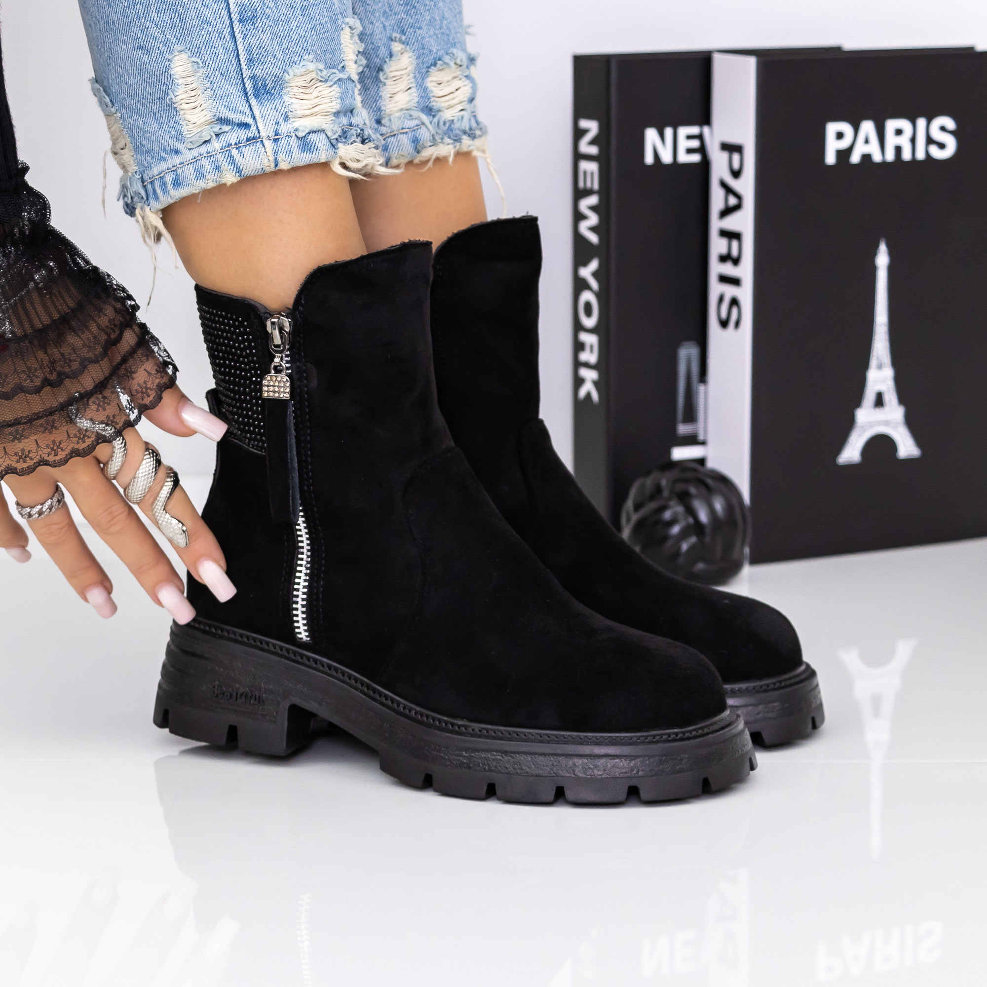 Ghete dama negre din material textil Breanna - Kalapod.net Ghete dama negre din material textil Breanna - Kalapod.net