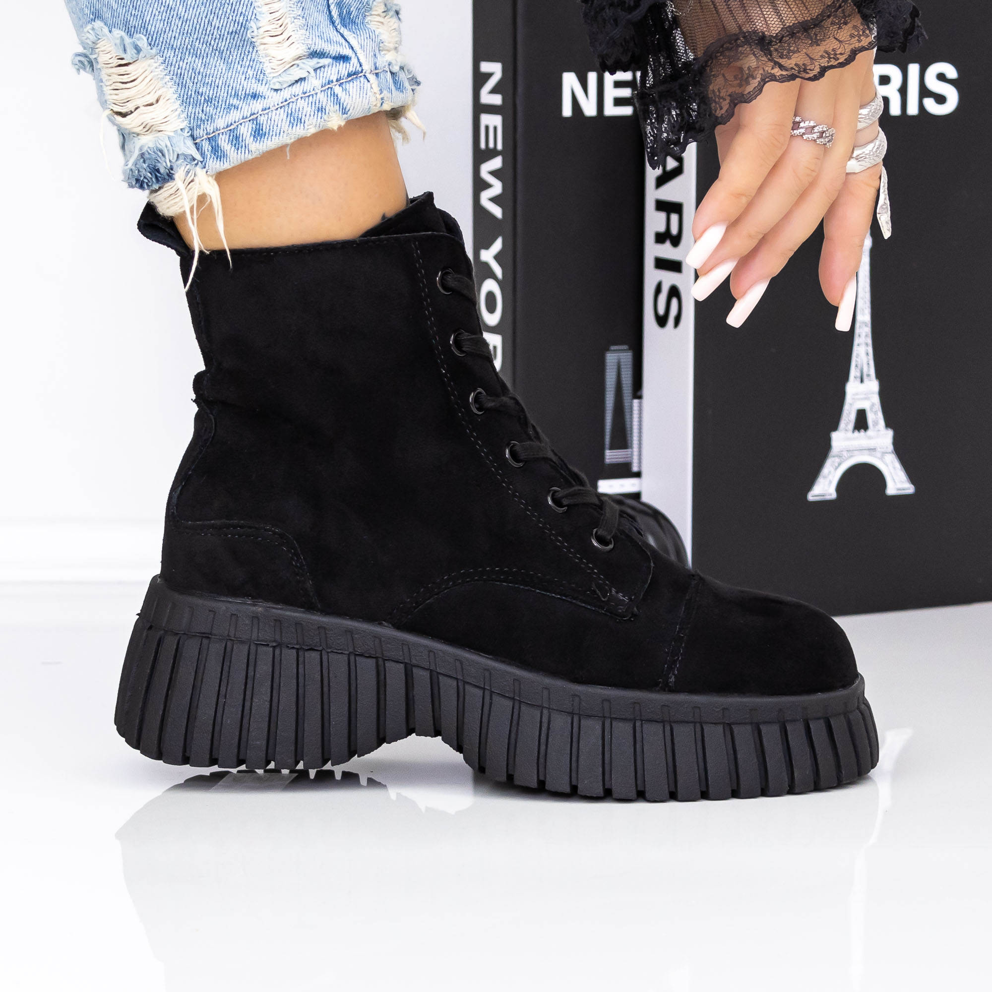 Ghete dama cu platforma negre din material textil Nerida, 2 - Kalapod.net Ghete dama cu platforma negre din material textil Nerida, 2 - Kalapod.net