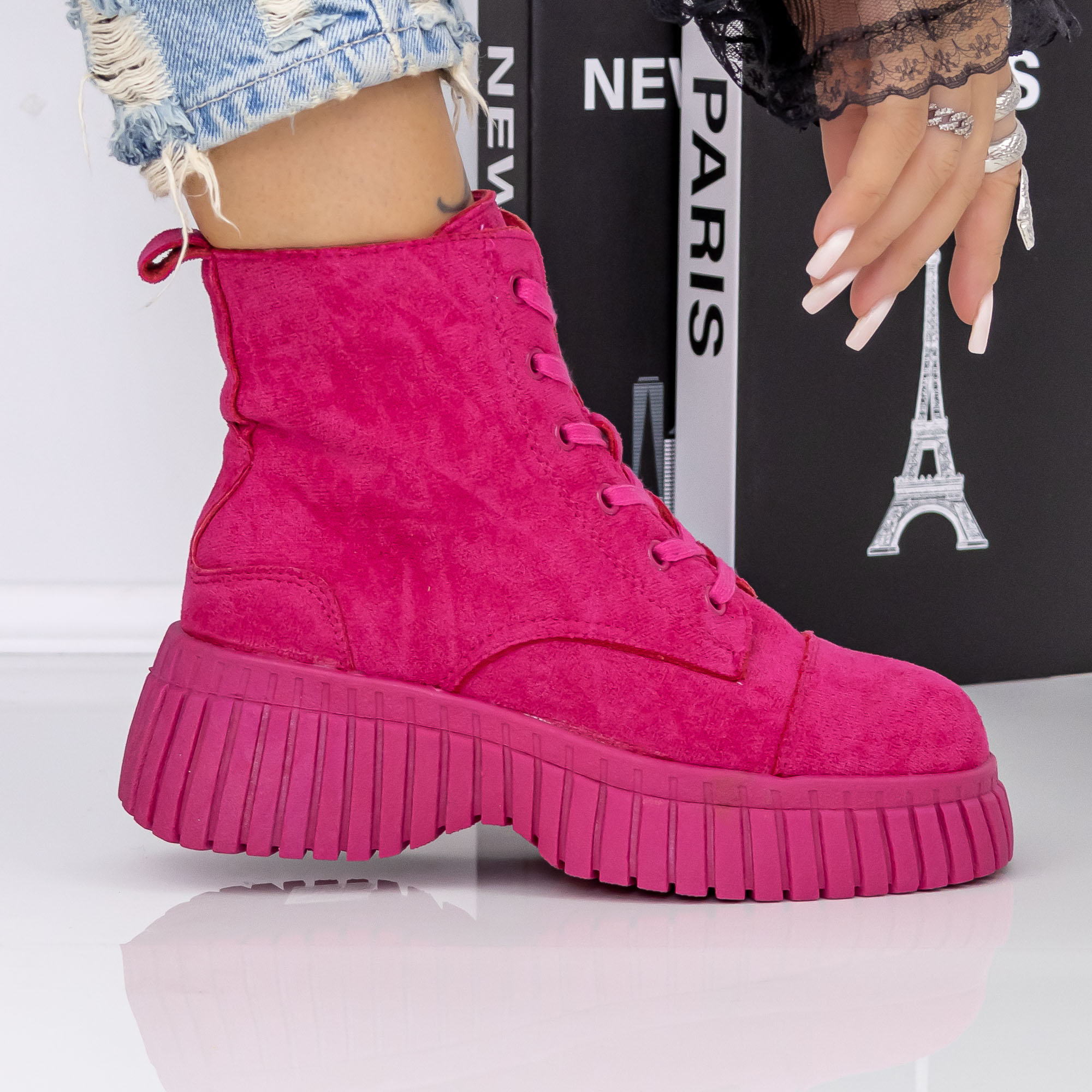 Ghete dama cu platforma fucsia din material textil Nerida, 2 - Kalapod.net Ghete dama cu platforma fucsia din material textil Nerida, 2 - Kalapod.net