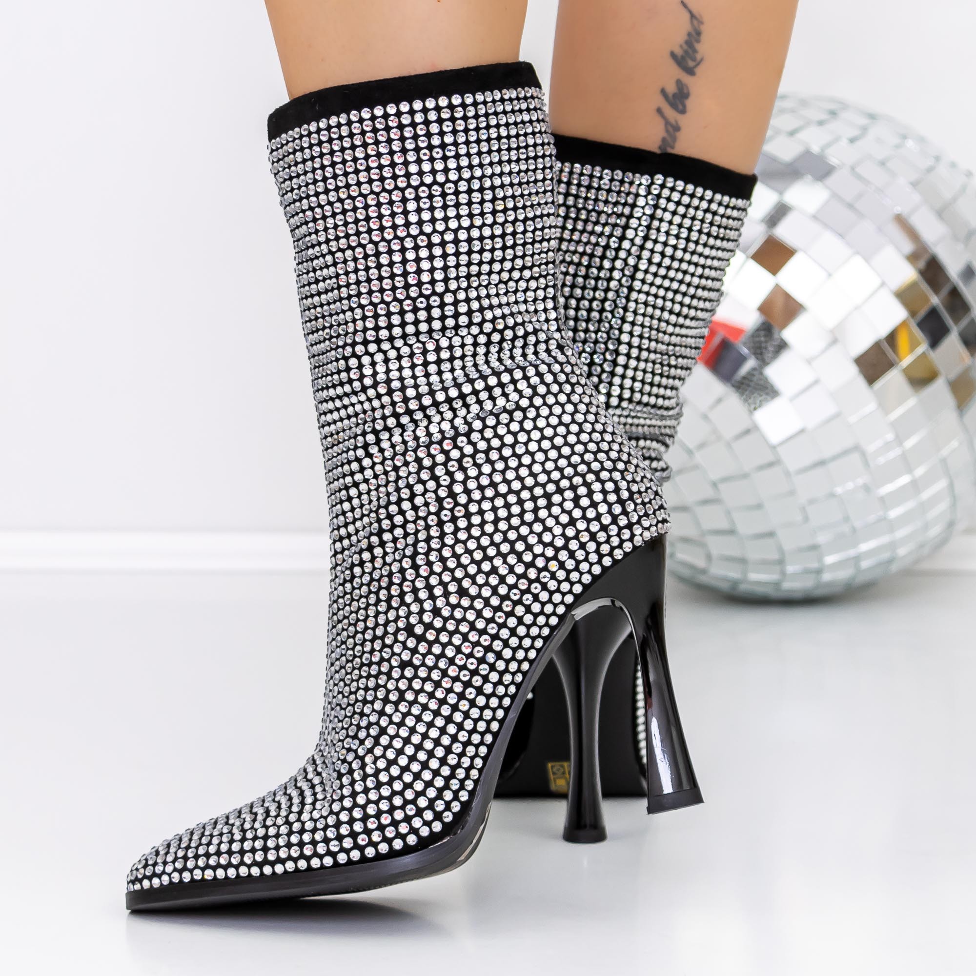 Botine dama cu toc negre din material textil Advora, 5 - Kalapod.net Botine dama cu toc negre din material textil Advora, 5 - Kalapod.net