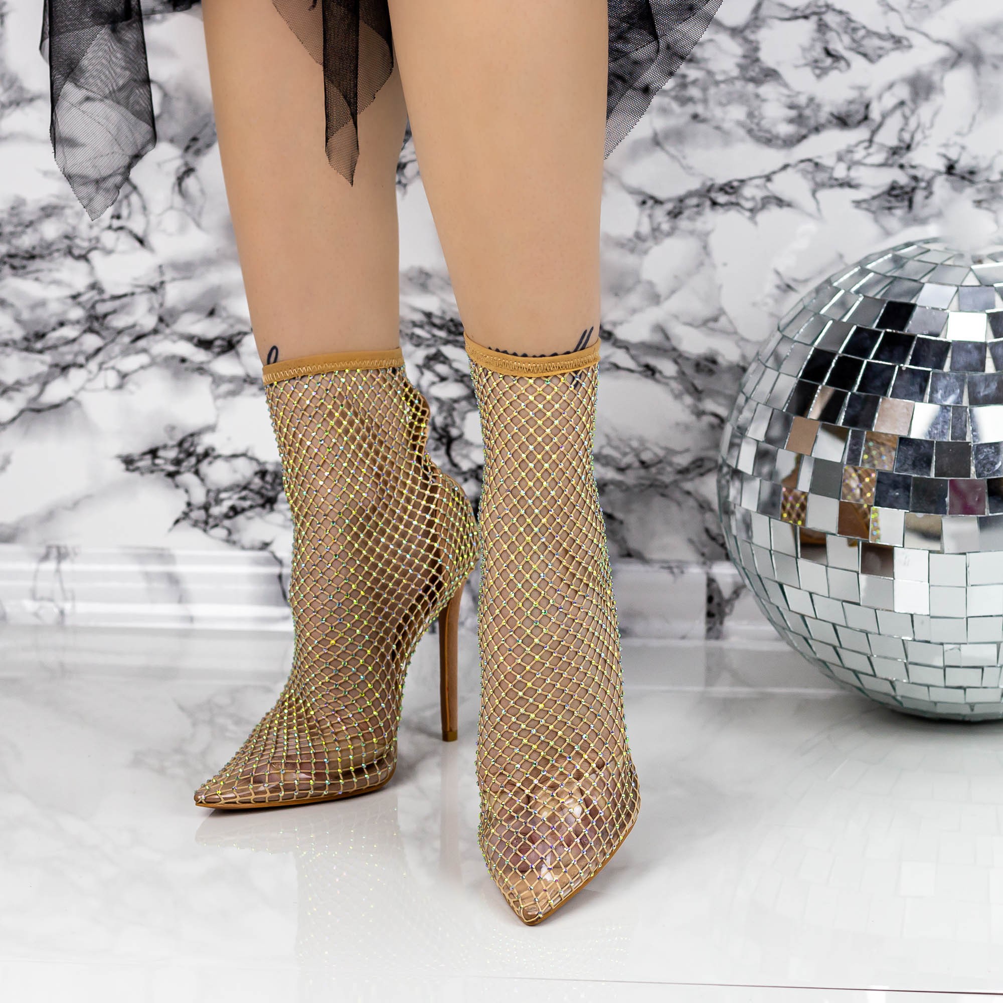 Botine dama cu toc bej din material sintetic Carada, 2 - Kalapod.net Botine dama cu toc bej din material sintetic Carada, 2 - Kalapod.net