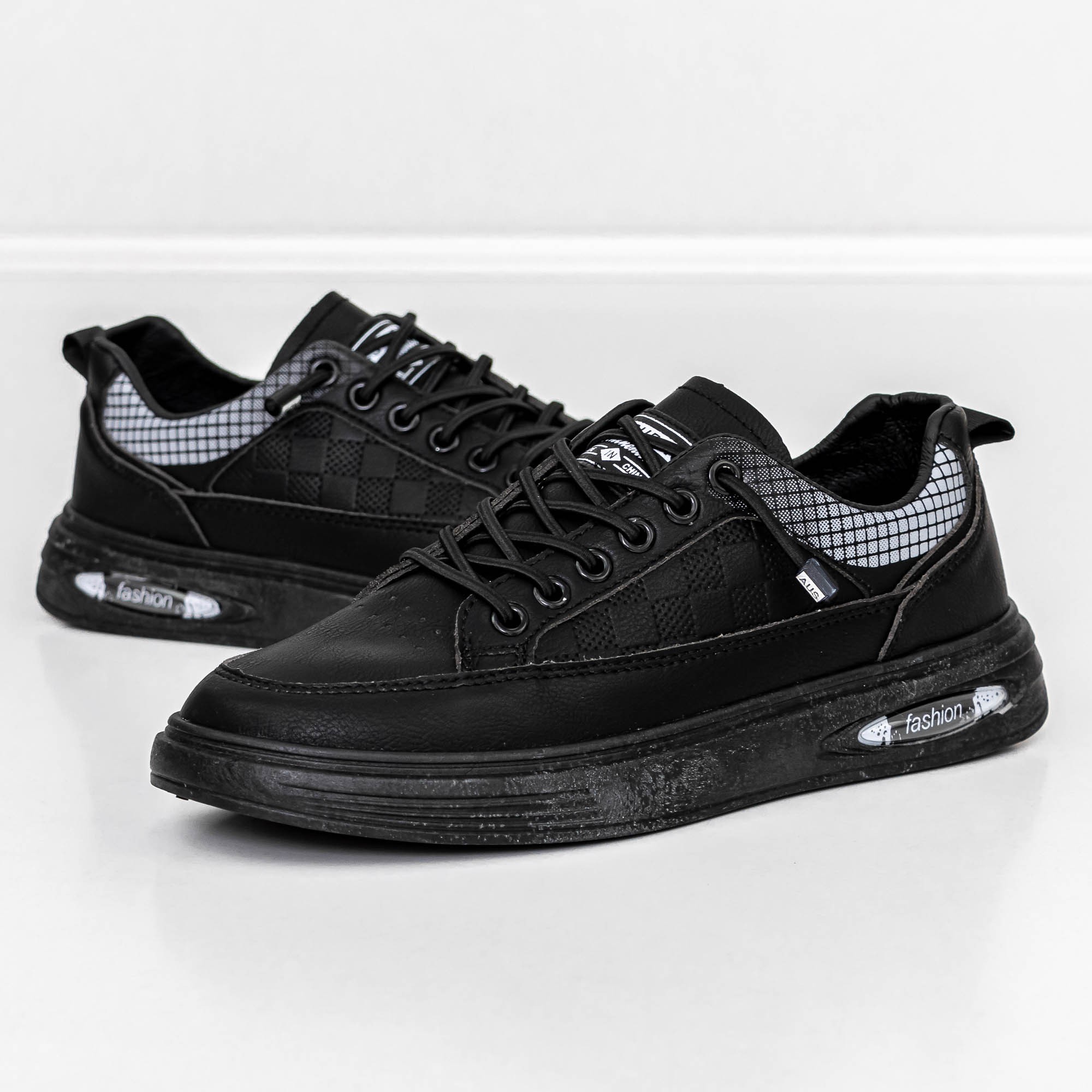 Pantofi sport barbati negri din piele ecologica Cassian, 3 - Kalapod.net Pantofi sport barbati negri din piele ecologica Cassian, 3 - Kalapod.net