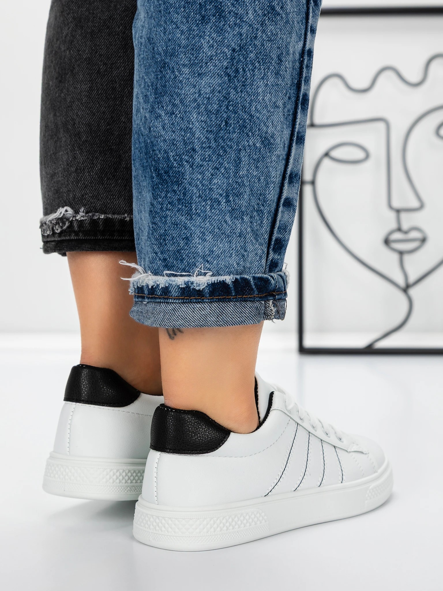 Pantofi sport dama albi cu negru din piele ecologica Fatinza, 5 - Kalapod.net Pantofi sport dama albi cu negru din piele ecologica Fatinza, 5 - Kalapod.net