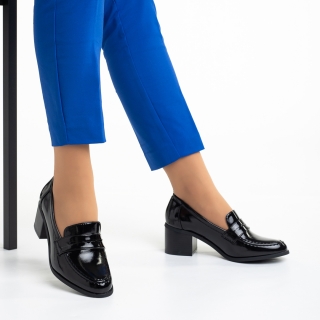 Pantofi Dama, Pantofi dama negri din piele ecologica lacuita cu toc Renesme - Kalapod.net