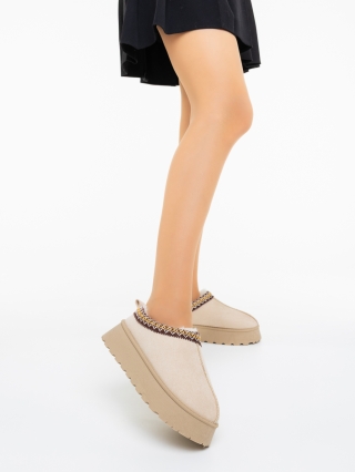 Papuci dama bej deschis din material textil Karama - Kalapod.net