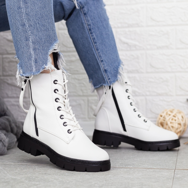 Ghete dama alb cu negru din piele ecologica Gisella, 2 - Kalapod.net