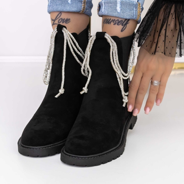 Ghete dama negre din material textil Myada - Kalapod.net