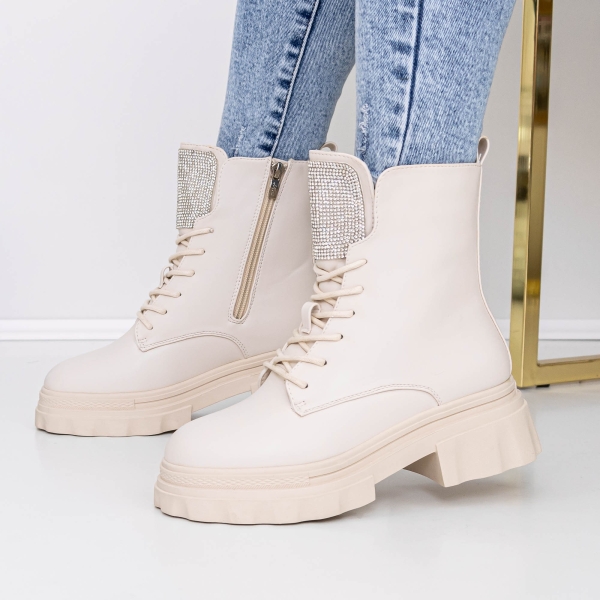 Ghete dama bej din piele ecologica Adeka - Kalapod.net