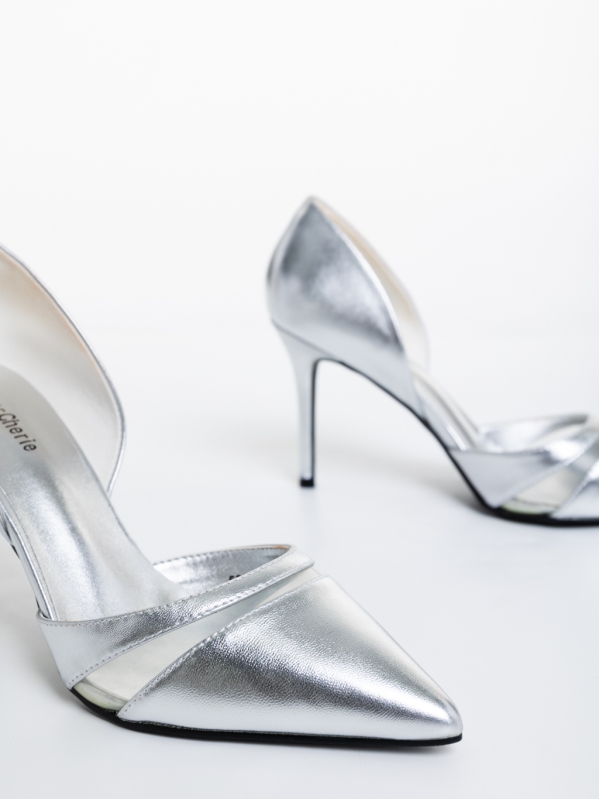 Pantofi dama argintii cu toc din piele ecologica Szintia, 6 - Kalapod.net