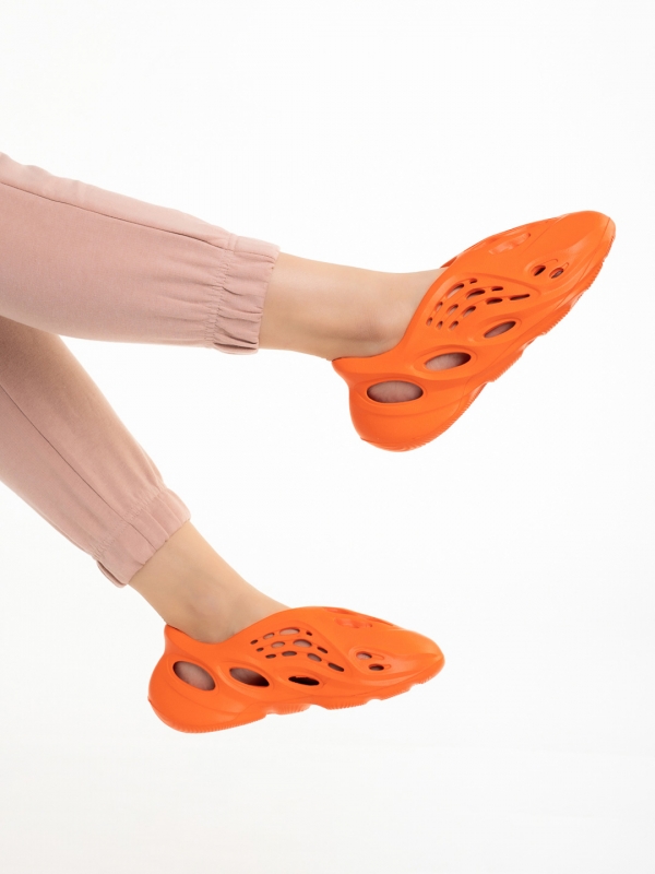 Pantofi sport dama portocalii din poliuretan Grania - Kalapod.net