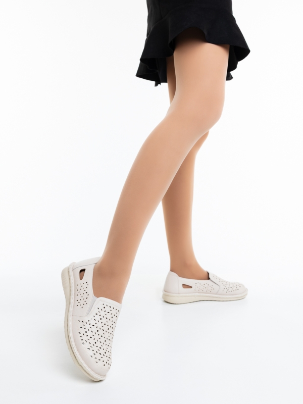Pantofi casual dama bej din piele ecologica Hasara - Kalapod.net
