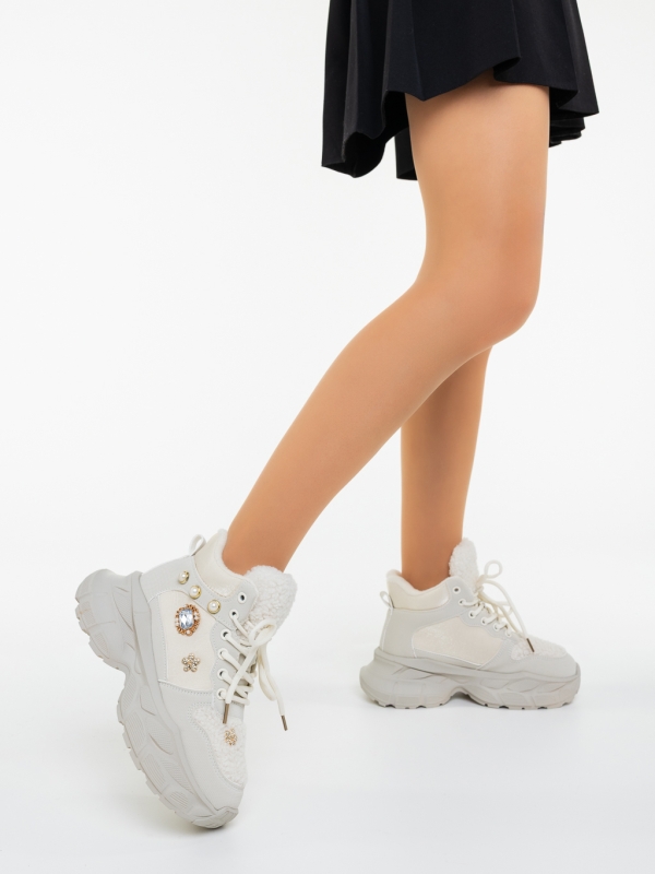 Ghete dama cu platforma  bej  din material textil Lasara - Kalapod.net