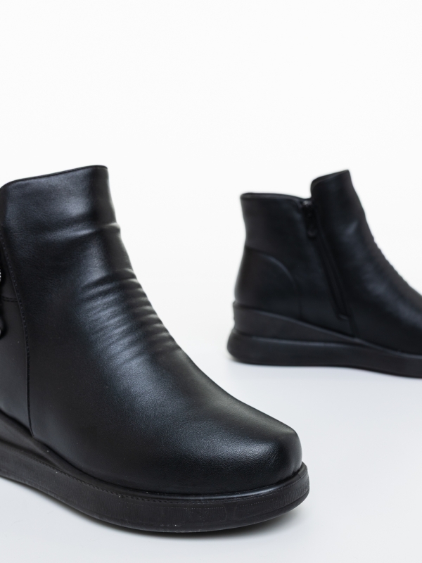 Ghete dama negre din piele ecologica Aamaya, 5 - Kalapod.net